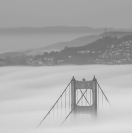 Golden Gate in fog